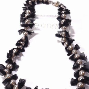 NWT Neiman Marcus Lee Angel Glass Pearl Mesh Bow Long Necklace NWT 450